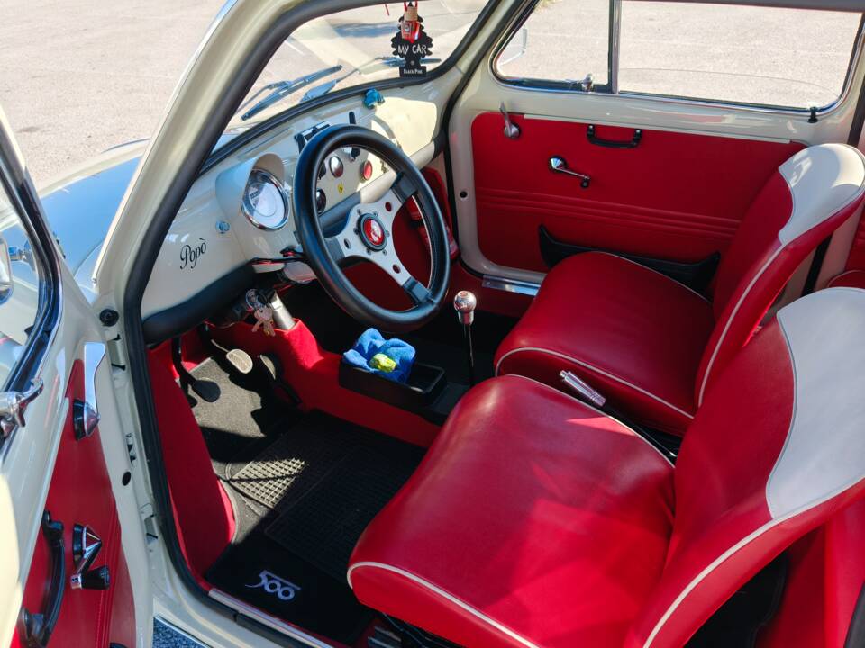 Image 13/50 of FIAT 500 F (1970)