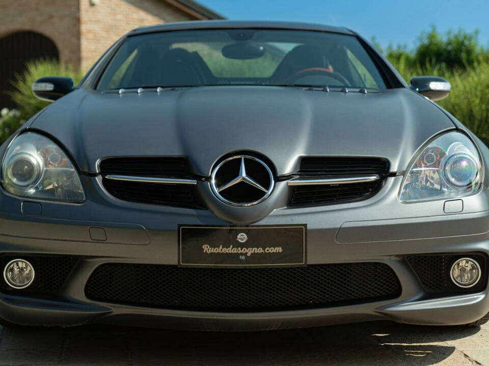 Bild 20/50 von Mercedes-Benz SLK 55 AMG (2005)