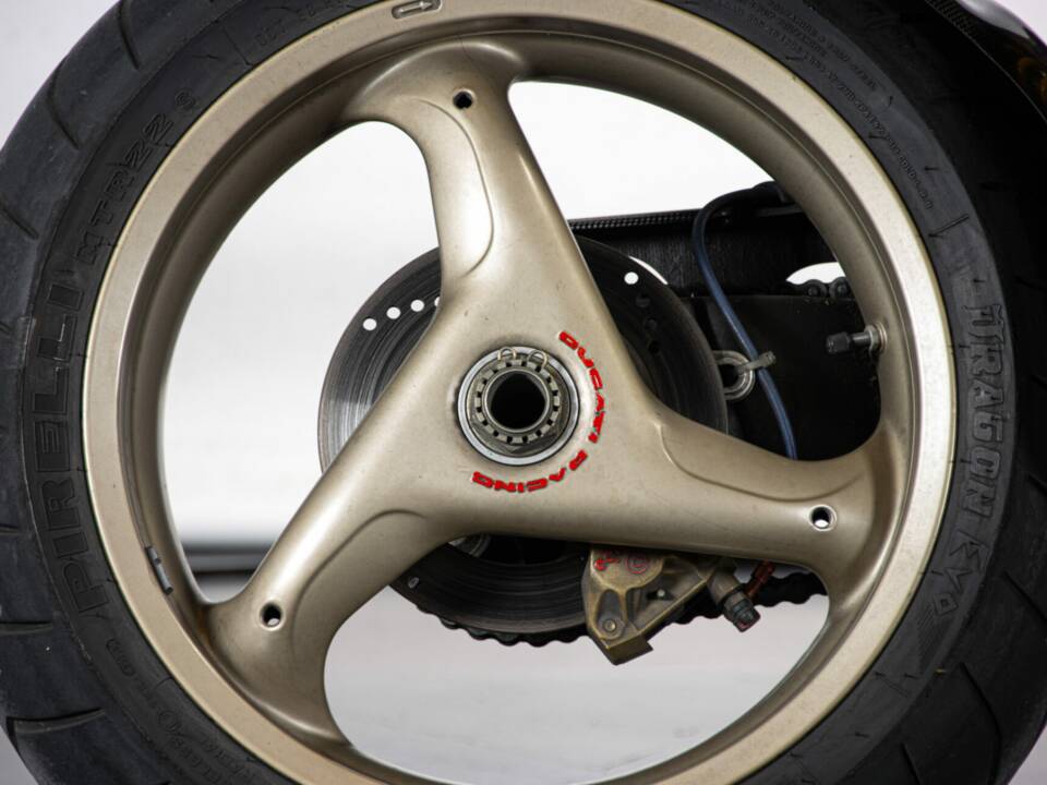 Bild 30/50 von Ducati 916 (1994)