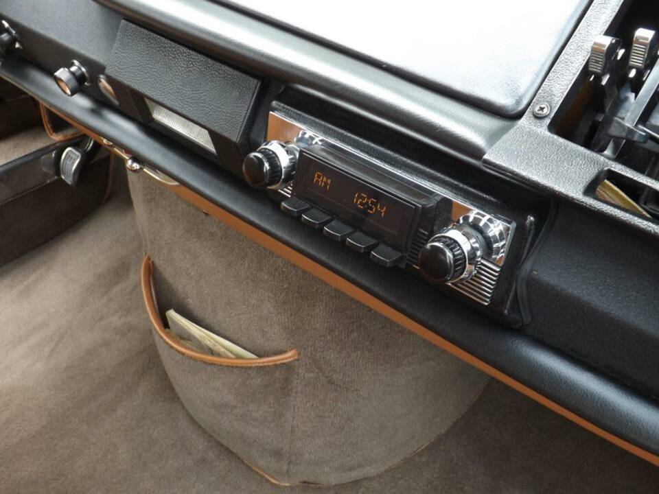 Afbeelding 12/35 van Citroën DS 21 Pallas (1969)