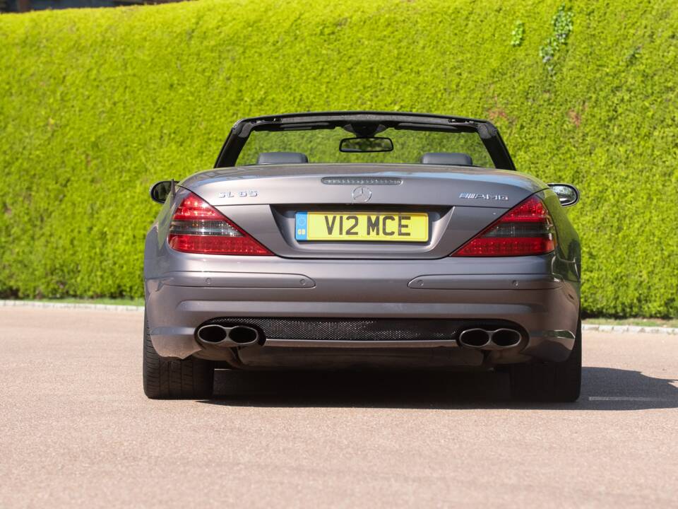 Bild 36/50 von Mercedes-Benz SL 65 AMG (2006)