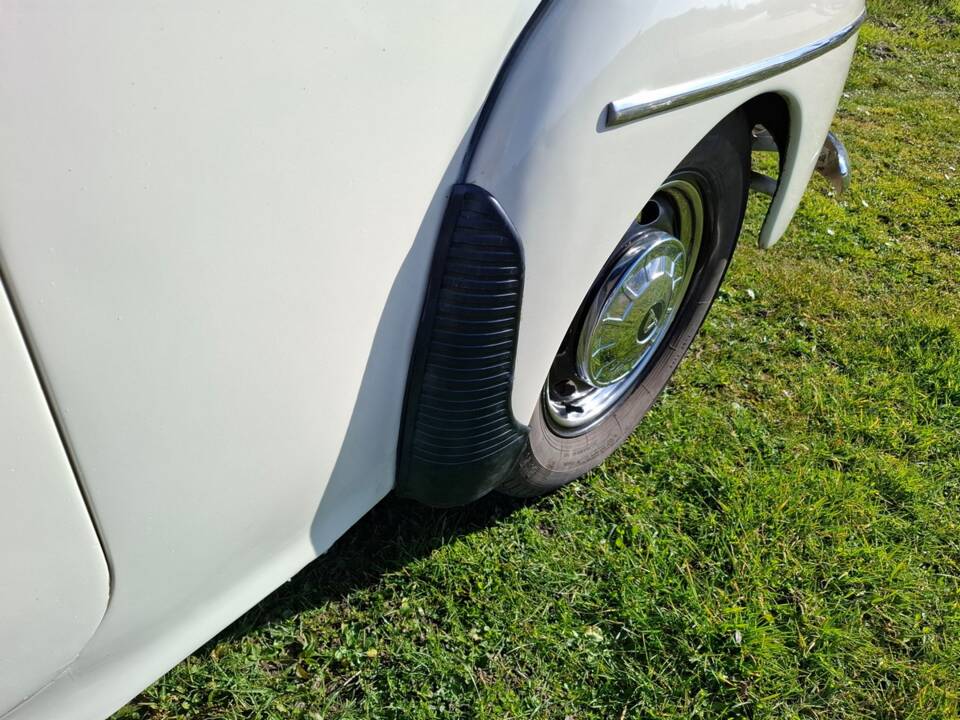 Image 22/41 of Volvo PV 544 Sport (1962)