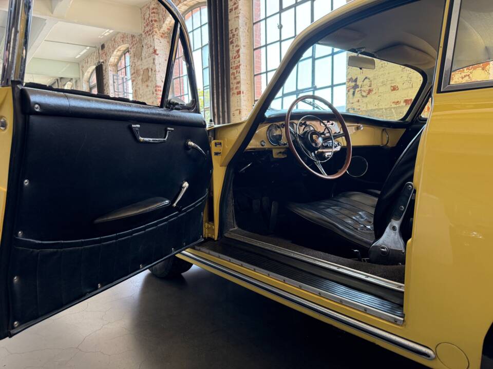 Afbeelding 4/40 van Porsche 356 B Carrera 2/2000 GS (1963)