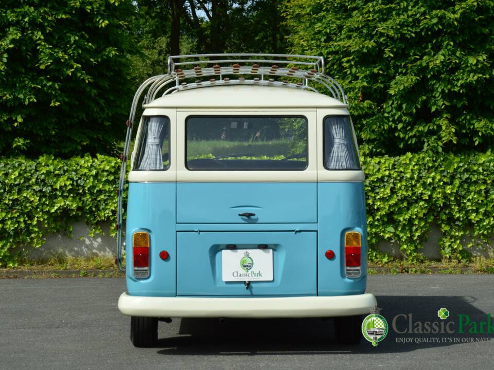 Bild 4/50 von Volkswagen T2b Camper (1976)