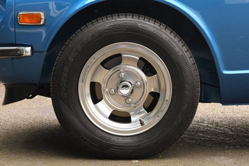 Image 20/40 of Datsun 260 Z (1974)