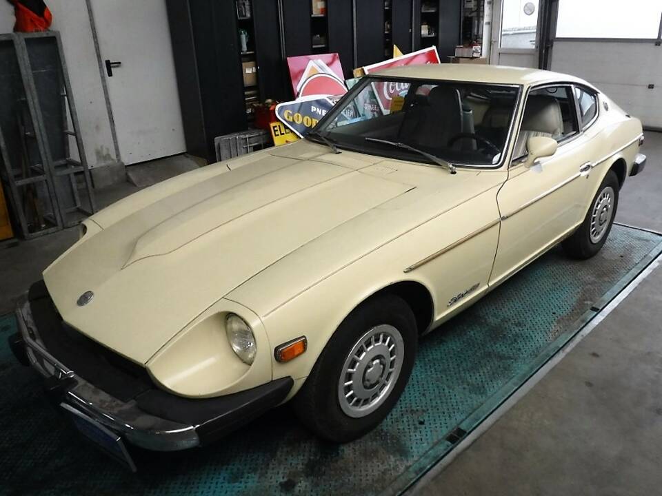 Bild 2/50 von Datsun 260 Z (1974)