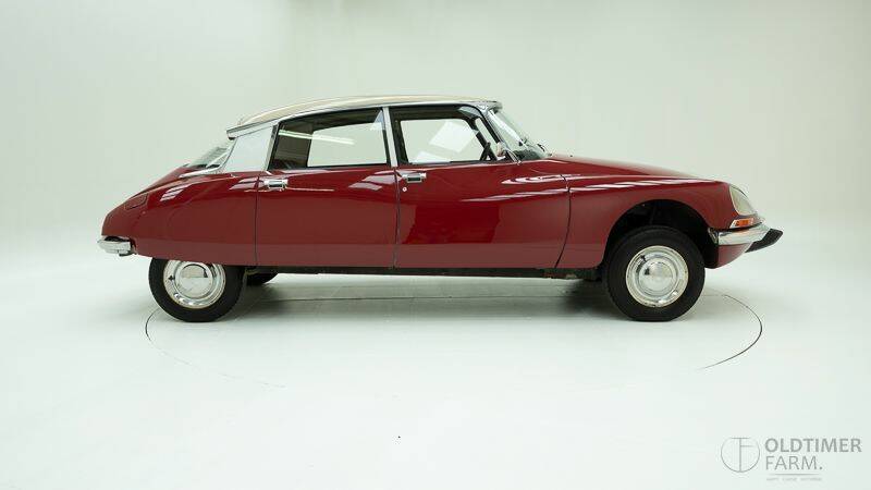 Image 9/15 de Citroën DS 21 (1975)