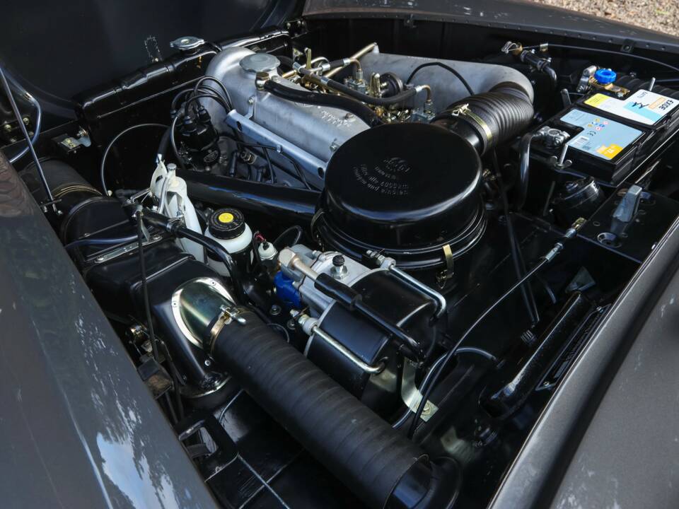 Obraz 27/50 pojazdu Mercedes-Benz 190 SL (1960)