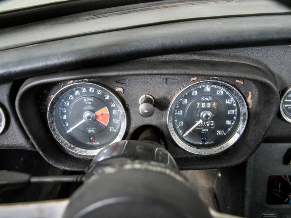 Afbeelding 10/50 van MG MGB GT (1972)