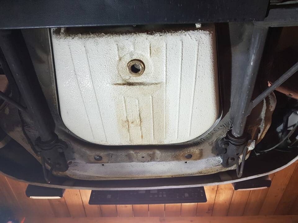 Image 12/17 of Porsche 912 E (1976)