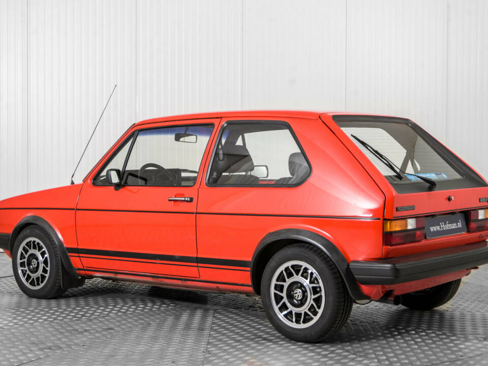 Afbeelding 6/50 van Volkswagen Golf Mk I GTI 1.8 (1983)