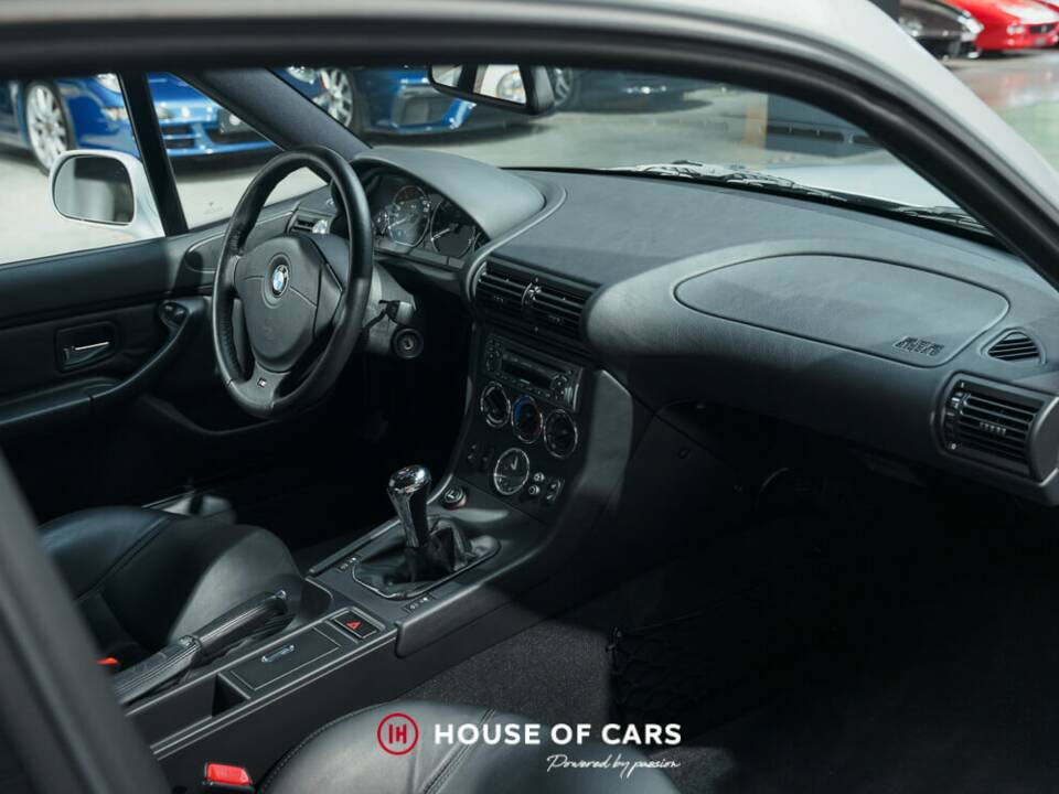 Bild 17/23 von BMW Z3 Coupé 3.0 (2001)