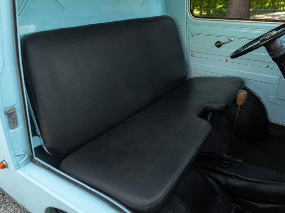 Bild 29/50 von FIAT 600 T Coriasco (1968)