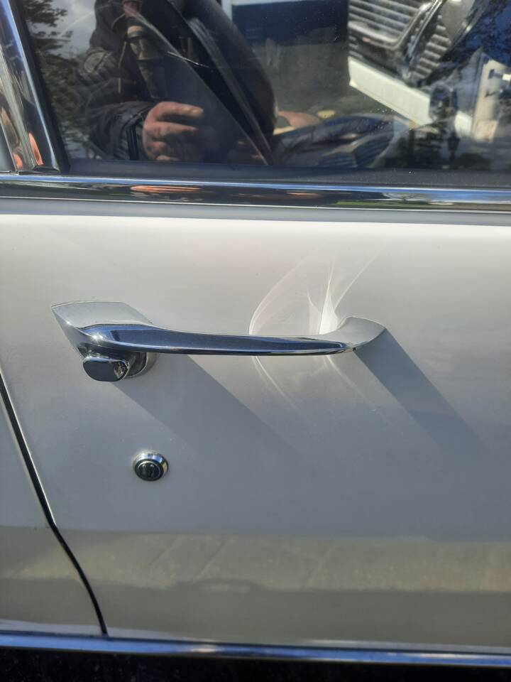 Imagen 23/25 de Peugeot 504 (1971)