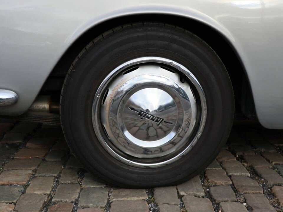 Image 20/51 of Lancia Flaminia GT Touring (1960)