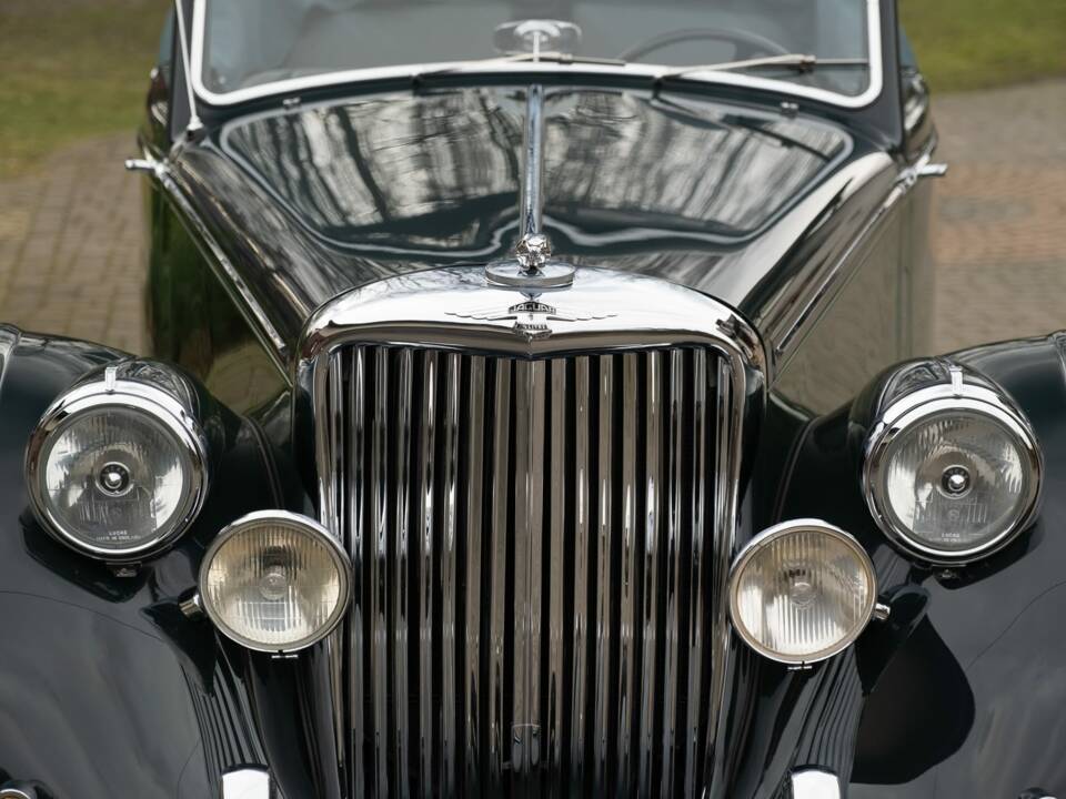 Bild 29/74 von Jaguar Mk V  3.5 Liter (1951)
