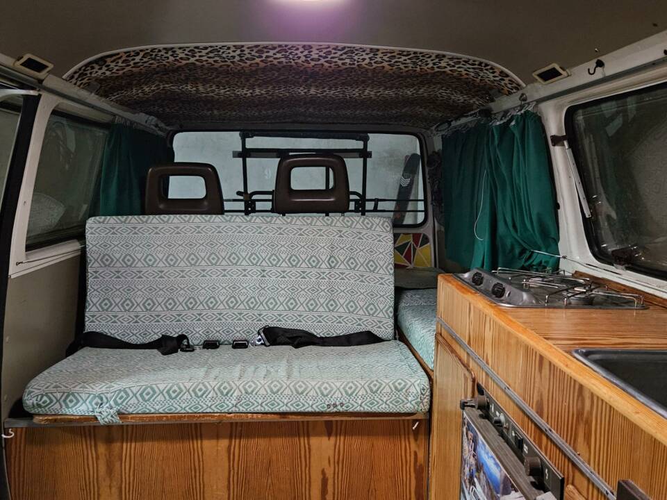 Bild 13/17 von Volkswagen T3 Bus 2.1 (G-Kat) (1989)