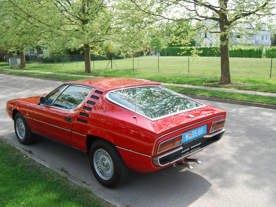 Image 2/15 de Alfa Romeo Montreal (1975)