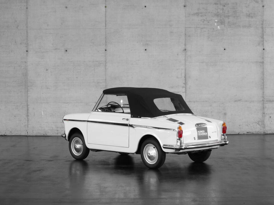 Image 4/37 of Autobianchi Bianchina Convertible (1960)