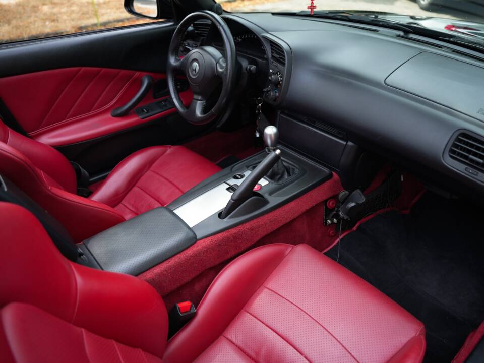 Imagen 20/28 de Honda S 2000 (2000)