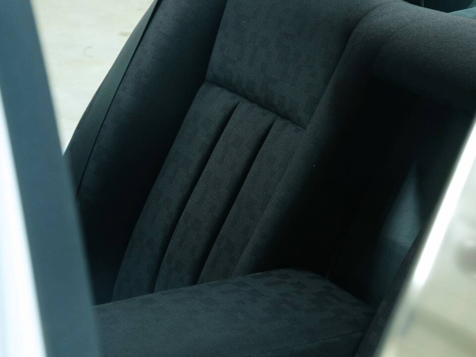 Bild 44/50 von Mercedes-Benz 300 SE (1992)
