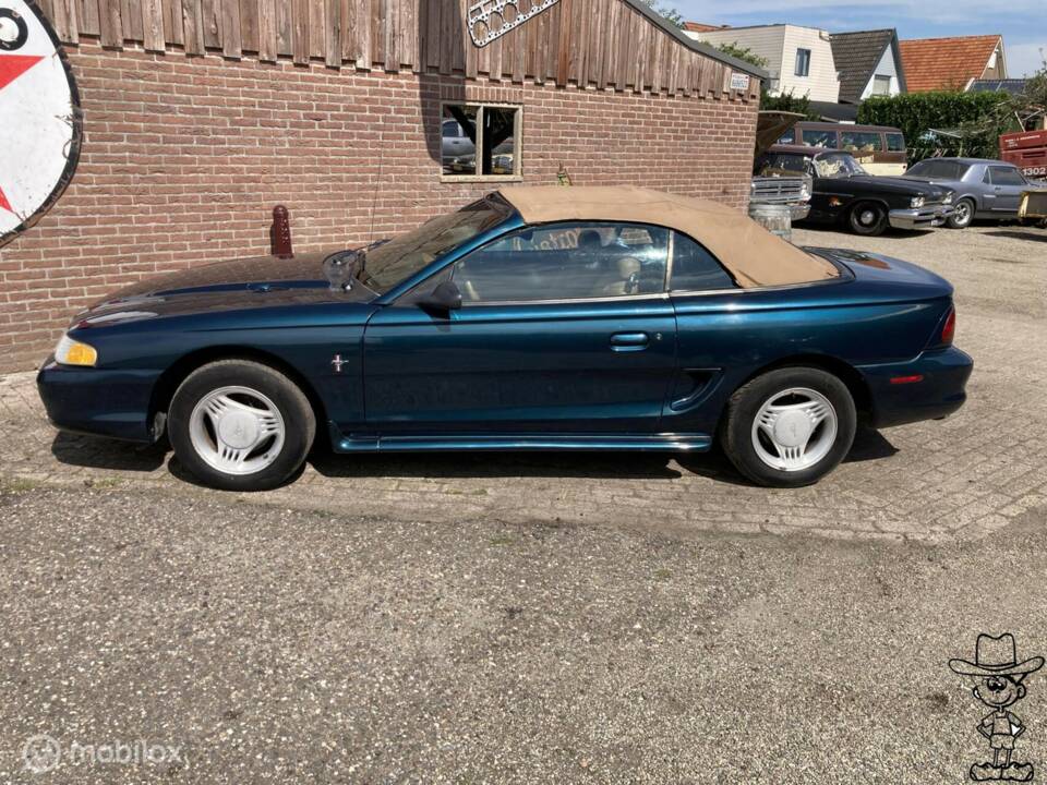 Image 6/46 of Ford Mustang (1995)