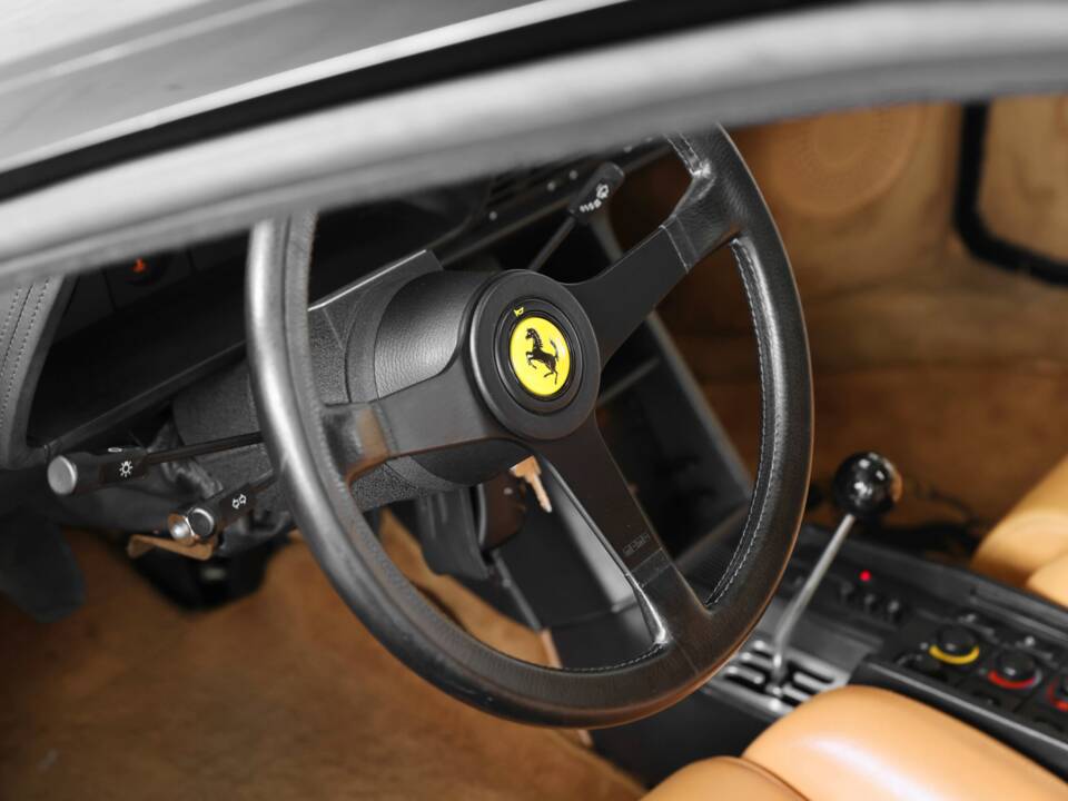 Bild 21/50 von Ferrari Testarossa (1987)