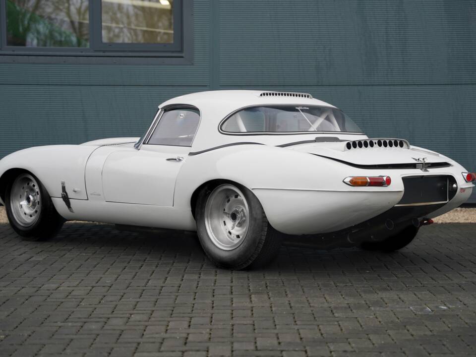 Bild 2/50 von Jaguar E-Type 3.8 (1964)