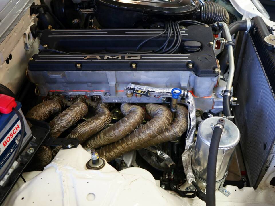 Immagine 35/40 di Mercedes-Benz 280 CE (1980)
