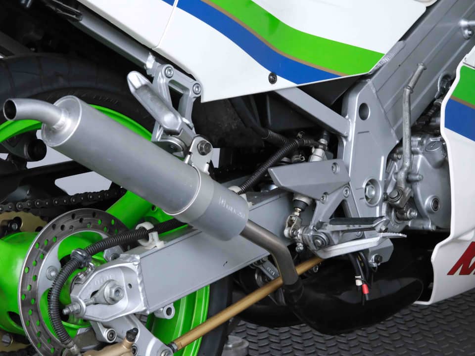 Immagine 3/71 di Kawasaki KR-1 (1989)