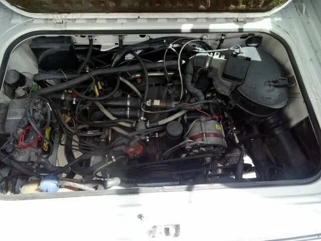 Image 18/32 of Volkswagen T3 Caravelle 2.1 Syncro (1991)