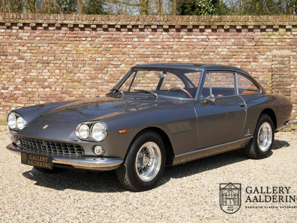 Bild 9/50 von Ferrari 330 GT 2+2 (1965)