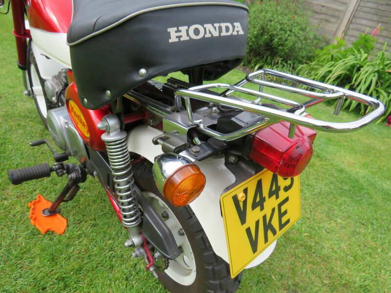 Immagine 32/36 di Honda Z 50 Monkey (2000)