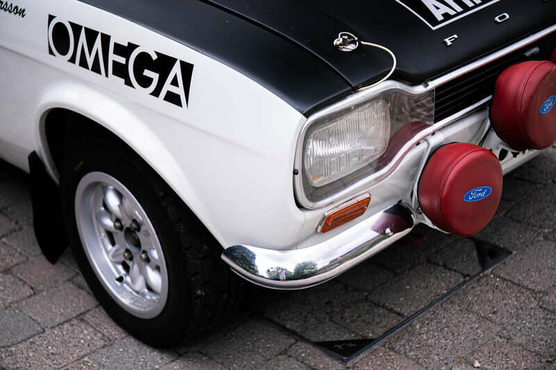 Image 13/40 of Ford Escort Twin Cam (1968)