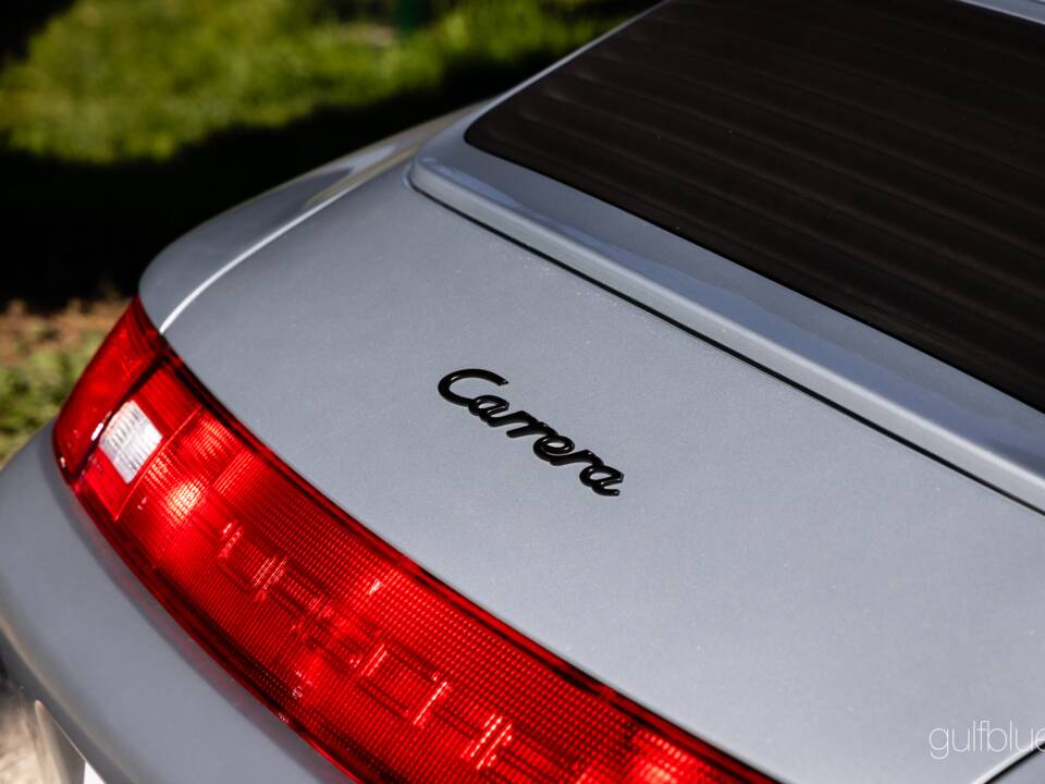 Immagine 55/73 di Porsche 911 Carrera (1995)