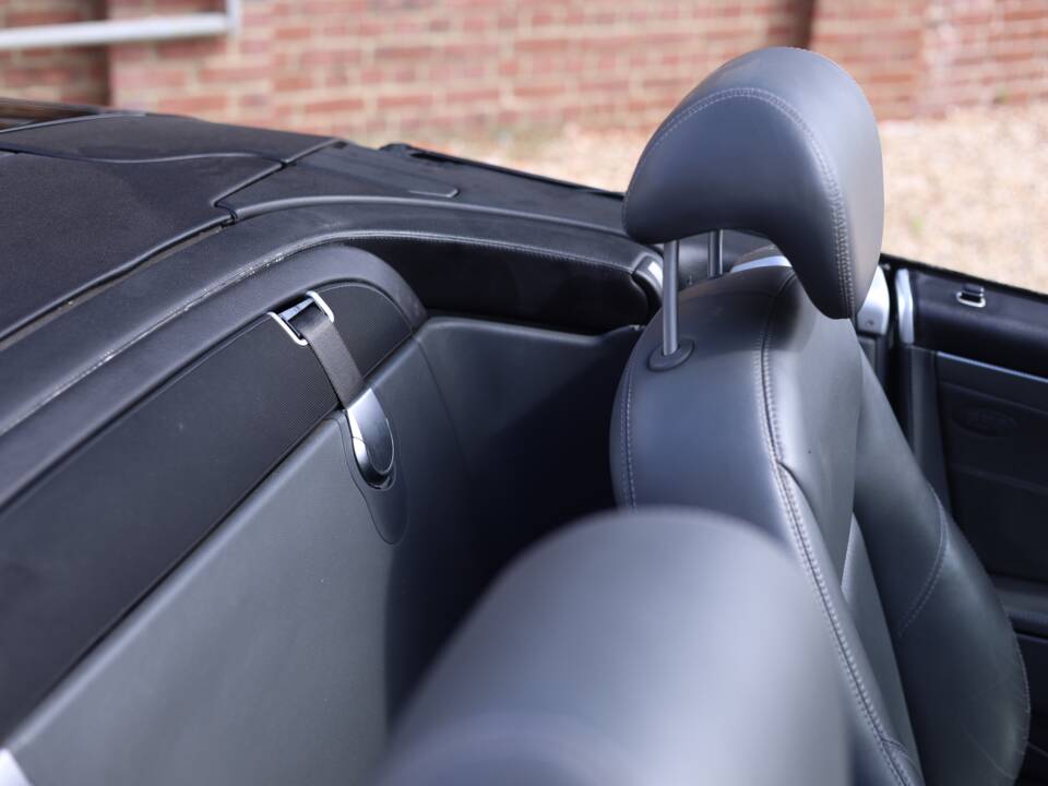 Image 31/50 de Mercedes-Benz SL 350 (2004)