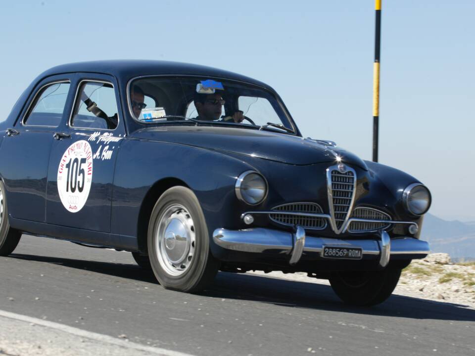 Afbeelding 2/20 van Alfa Romeo 1900 Super Berlina (1954)