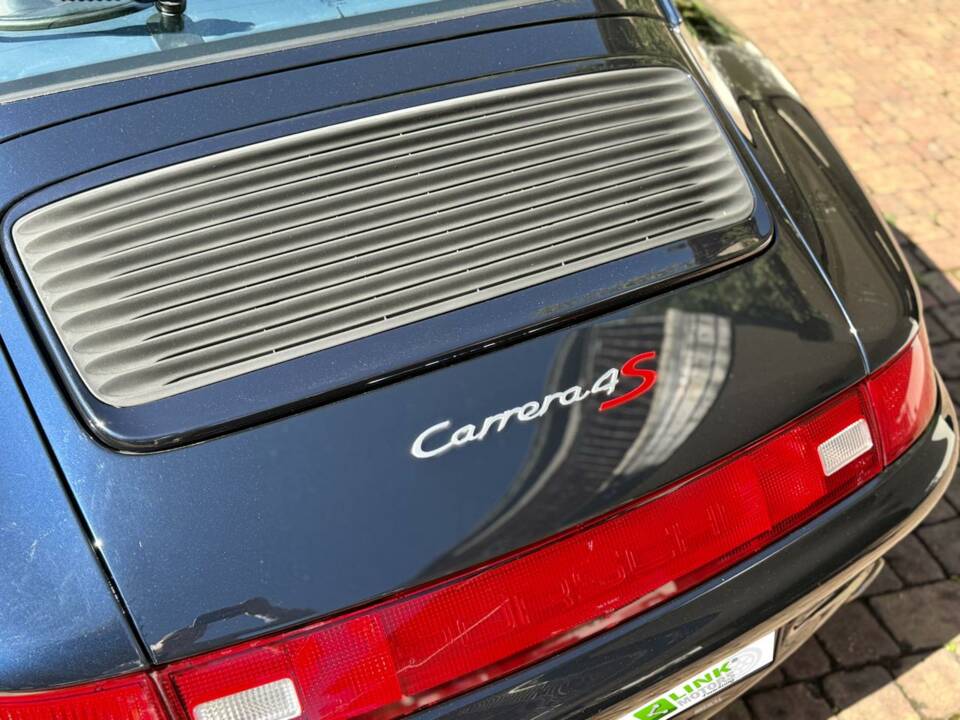 Afbeelding 32/33 van Porsche 911 Carrera 4S (1996)