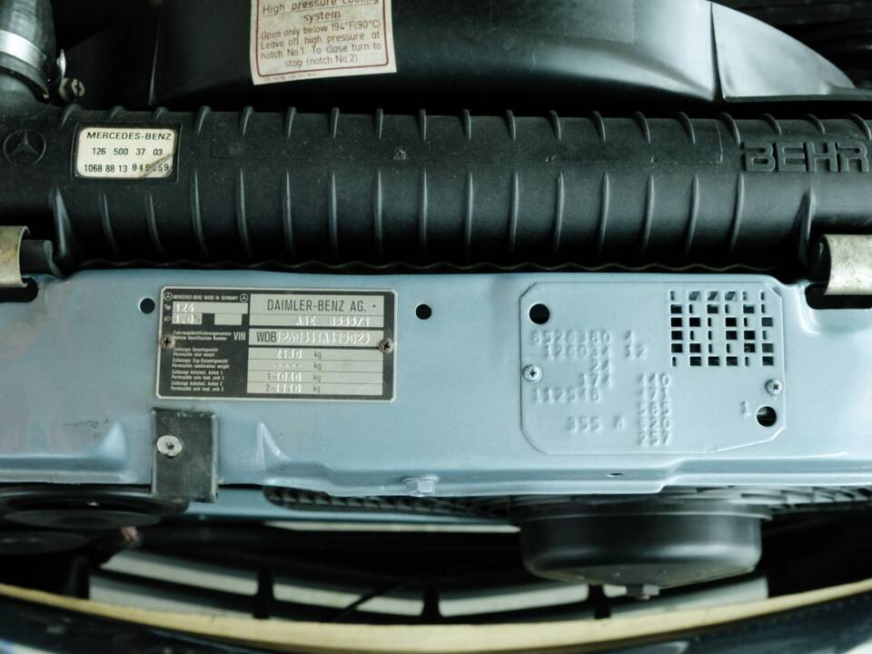 Bild 9/50 von Mercedes-Benz 420 SE (1988)