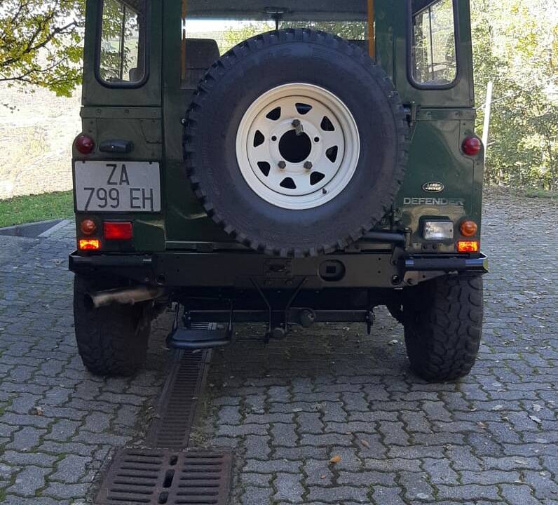 Image 3/34 of Land Rover Defender 90 Td5 (2000)