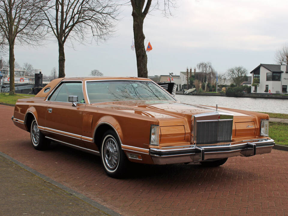 Image 12/25 of Lincoln Continental Mark V (1978)