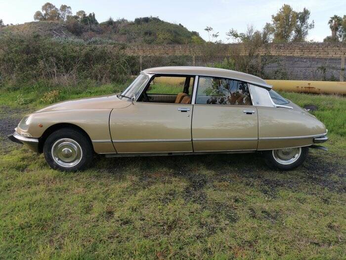 Immagine 4/7 di Citroën DS 21 Pallas (1972)