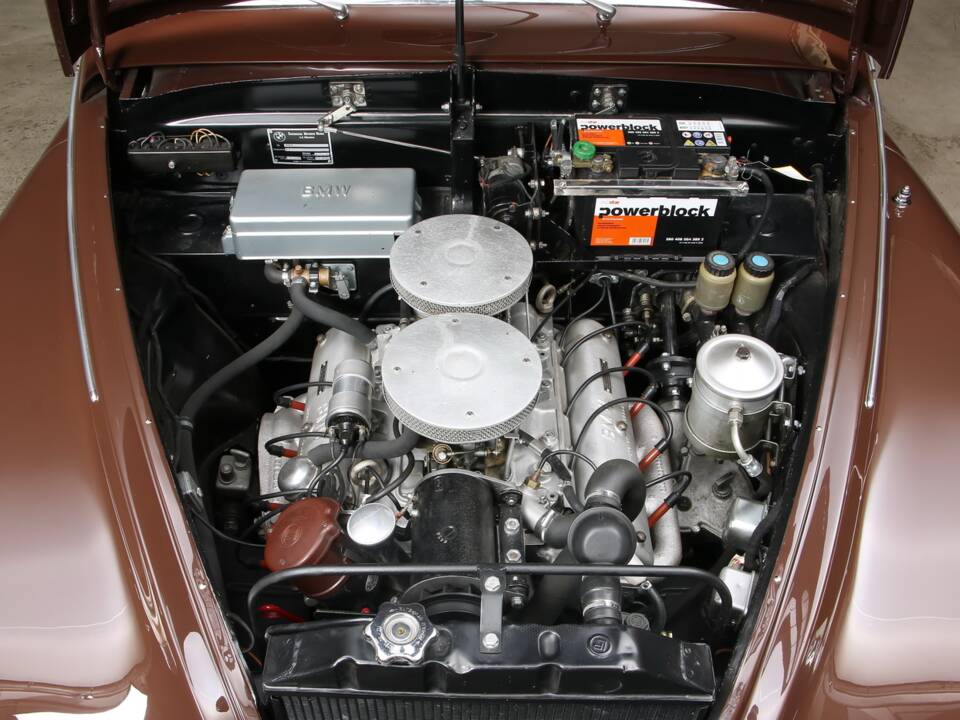 Image 26/26 of BMW 502 Autenrieth (1955)