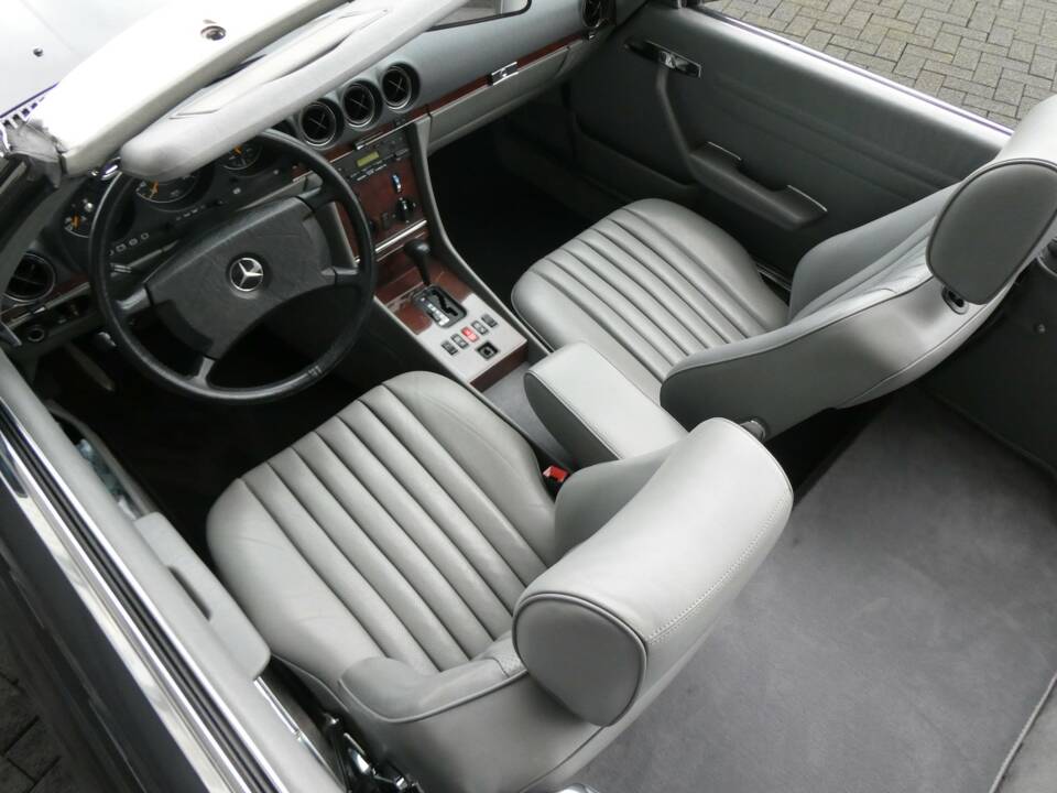 Immagine 16/24 di Mercedes-Benz 300 SL (1986)