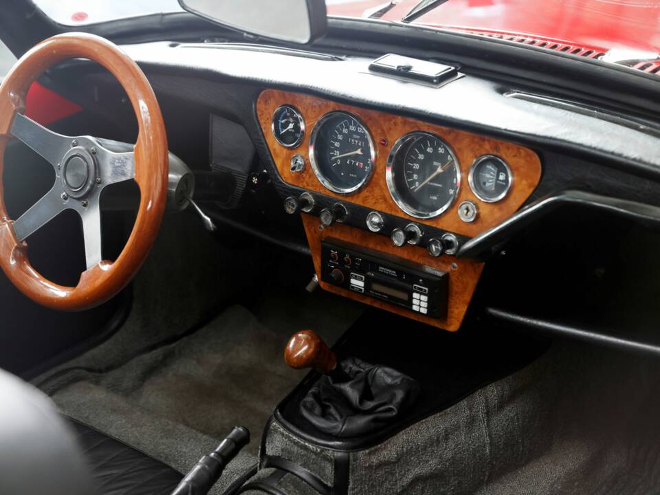Afbeelding 17/33 van Triumph Spitfire Mk III (1968)