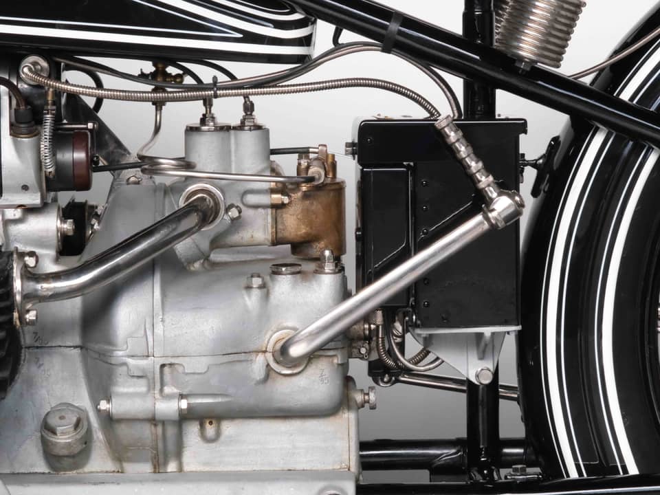 Image 64/98 of BMW R 32 (1925)