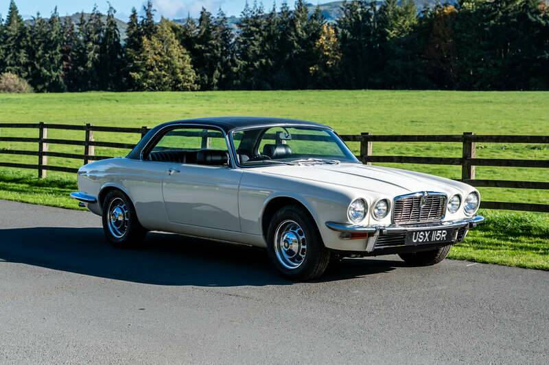 Afbeelding 15/50 van Jaguar XJ 5.3 C (1976)