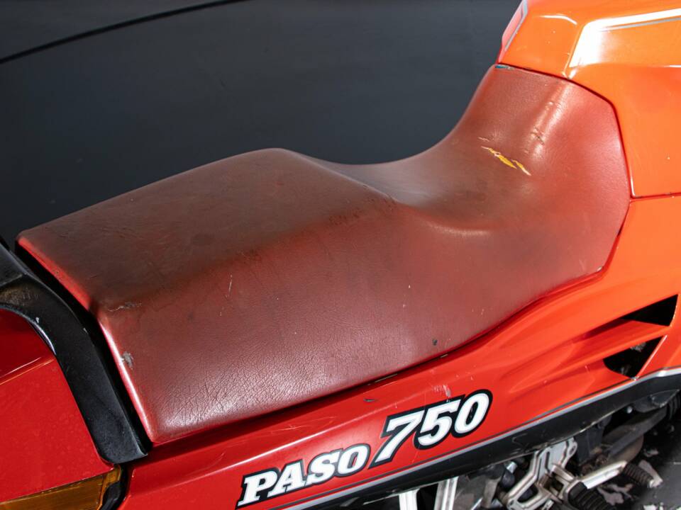 Imagen 26/45 de Ducati 750 Paso (1988)