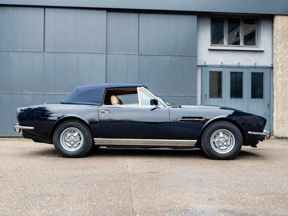 Bild 18/50 von Aston Martin V8 Volante (1979)