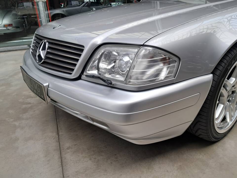 Bild 16/41 von Mercedes-Benz SL 320 (1998)